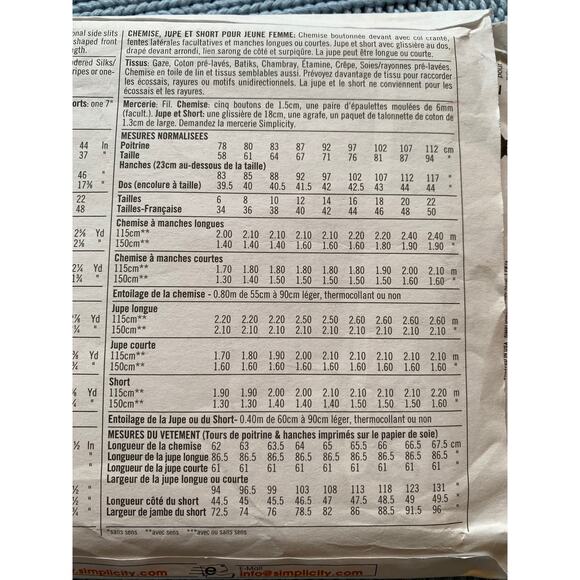 Simplicity sewing pattern 8073 top wrap skirt - Picture 5 of 5